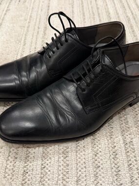 Classic Black Men’s Leather Dress Oxfords